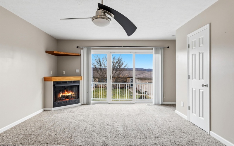 103 Pierpont Heights, Morgantown, West Virginia 26508, 2 Bedrooms Bedrooms, 4 Rooms Rooms,2 BathroomsBathrooms,Residential Rentals,For Rent,Pierpont,10162989