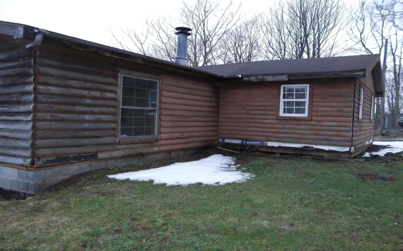 352 arlington Avenue, Terra Alta, West Virginia 26764-1342, 3 Bedrooms Bedrooms, 7 Rooms Rooms,1 BathroomBathrooms,Single Family Detached,For Sale,arlington,10162982