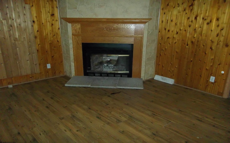 352 arlington Avenue, Terra Alta, West Virginia 26764-1342, 3 Bedrooms Bedrooms, 7 Rooms Rooms,1 BathroomBathrooms,Single Family Detached,For Sale,arlington,10162982