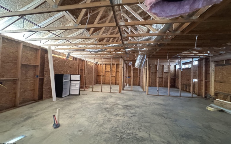 119 Cliffside Drive, Clarksburg, West Virginia 26301, 3 Bedrooms Bedrooms, 6 Rooms Rooms,2 BathroomsBathrooms,Single Family Detached,For Sale,Cliffside,10162997