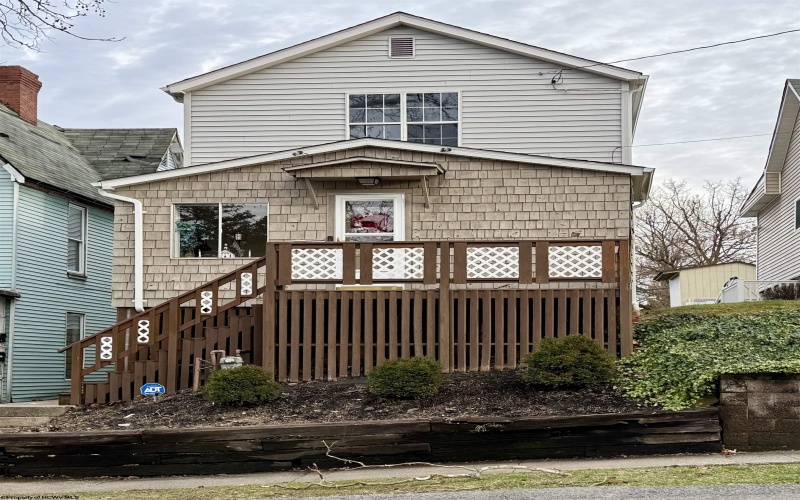 702 Gaston Avenue, Fairmont, West Virginia 26554, 3 Bedrooms Bedrooms, 6 Rooms Rooms,2 BathroomsBathrooms,Single Family Detached,For Sale,Gaston,10162996 702 Gaston Avenue, Fairmont, West Virginia 26554, 3 Bedrooms Bedrooms, 6 Rooms Rooms,2 BathroomsBathrooms,Single Family Detached,For Sale,Gaston,10162996