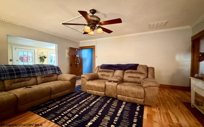 702 Gaston Avenue, Fairmont, West Virginia 26554, 3 Bedrooms Bedrooms, 6 Rooms Rooms,2 BathroomsBathrooms,Single Family Detached,For Sale,Gaston,10162996 702 Gaston Avenue, Fairmont, West Virginia 26554, 3 Bedrooms Bedrooms, 6 Rooms Rooms,2 BathroomsBathrooms,Single Family Detached,For Sale,Gaston,10162996