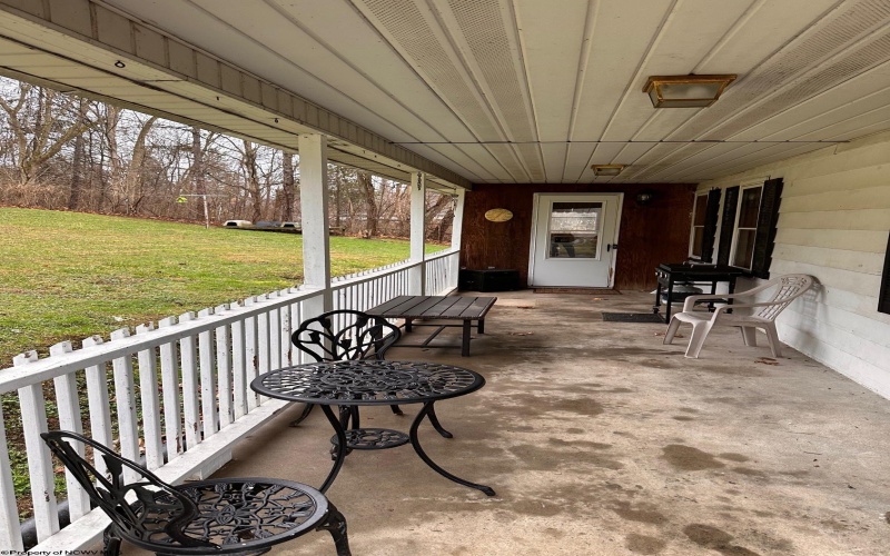 1226 Boulevard Avenue, Fairmont, West Virginia 26554, 3 Bedrooms Bedrooms, 7 Rooms Rooms,1 BathroomBathrooms,Single Family Detached,For Sale,Boulevard,10163002 1226 Boulevard Avenue, Fairmont, West Virginia 26554, 3 Bedrooms Bedrooms, 7 Rooms Rooms,1 BathroomBathrooms,Single Family Detached,For Sale,Boulevard,10163002