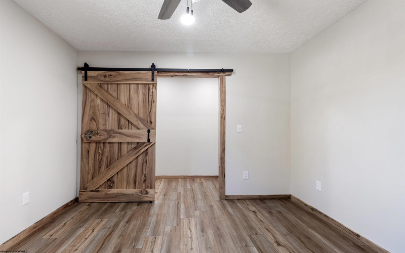 100 Maple Street, Masontown, West Virginia 26542-9649, 4 Bedrooms Bedrooms, 8 Rooms Rooms,2 BathroomsBathrooms,Single Family Detached,For Sale,Maple,10161662