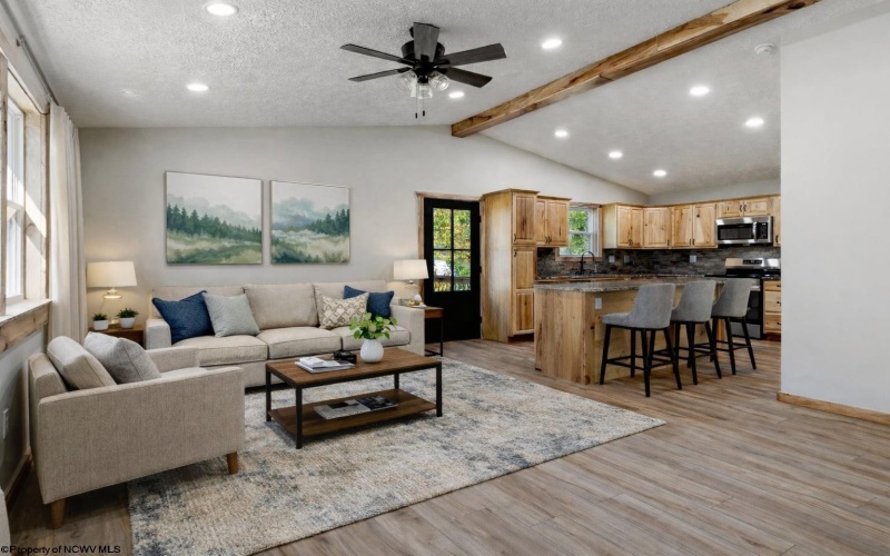 100 Maple Street, Masontown, West Virginia 26542-9649, 4 Bedrooms Bedrooms, 8 Rooms Rooms,2 BathroomsBathrooms,Single Family Detached,For Sale,Maple,10161662