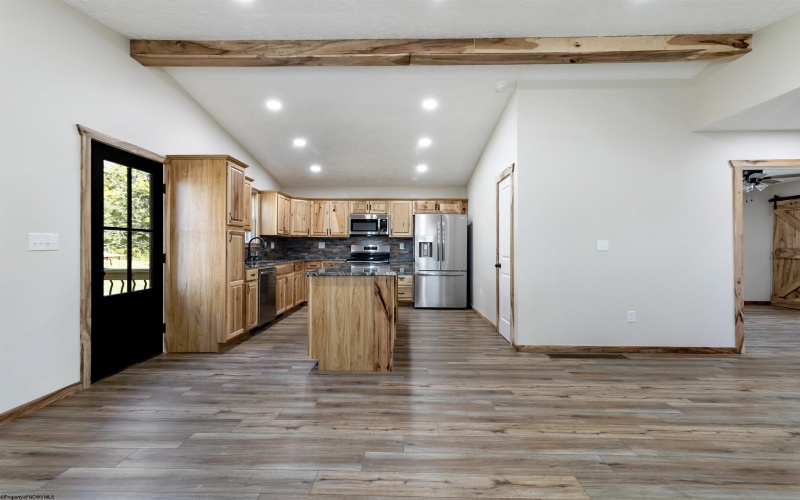 100 Maple Street, Masontown, West Virginia 26542-9649, 4 Bedrooms Bedrooms, 8 Rooms Rooms,2 BathroomsBathrooms,Single Family Detached,For Sale,Maple,10161662