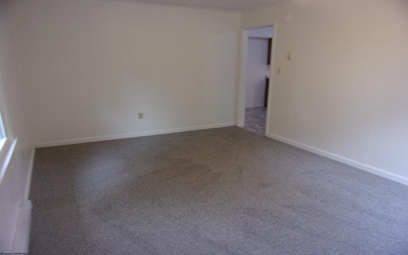 18 Cleveland Avenue, Buckhannon, West Virginia 26201, 3 Bedrooms Bedrooms, 5 Rooms Rooms,1 BathroomBathrooms,Single Family Detached,For Sale,Cleveland,10161686