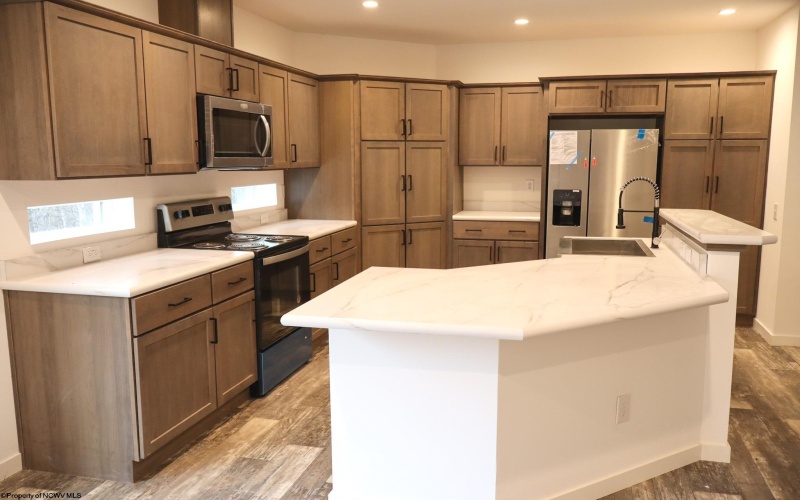 218 Bank Street, Bruceton Mills, West Virginia 26525, 2 Bedrooms Bedrooms, 7 Rooms Rooms,2 BathroomsBathrooms,Single Family Detached,For Sale,Bank,10163011 218 Bank Street, Bruceton Mills, West Virginia 26525, 2 Bedrooms Bedrooms, 7 Rooms Rooms,2 BathroomsBathrooms,Single Family Detached,For Sale,Bank,10163011