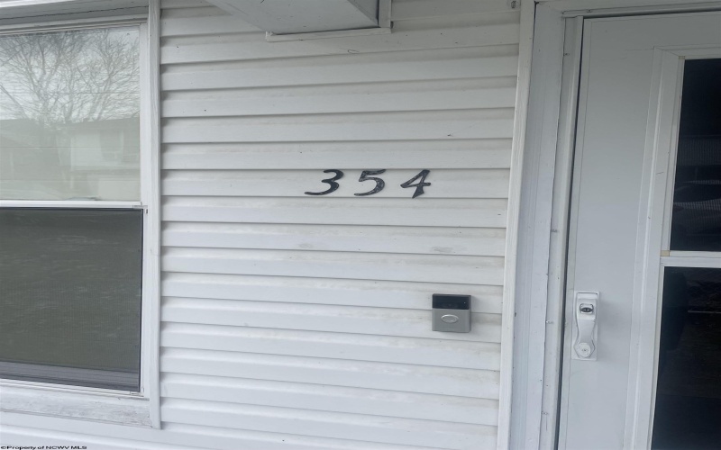 354 21st Street, Clarksburg, West Virginia 26301, 3 Bedrooms Bedrooms, 6 Rooms Rooms,2 BathroomsBathrooms,Single Family Detached,For Sale,21st,10163006 354 21st Street, Clarksburg, West Virginia 26301, 3 Bedrooms Bedrooms, 6 Rooms Rooms,2 BathroomsBathrooms,Single Family Detached,For Sale,21st,10163006