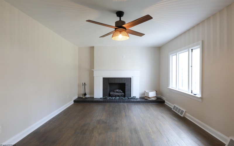 816 Ridgeway Avenue, Morgantown, West Virginia 26505, 3 Bedrooms Bedrooms, 6 Rooms Rooms,2 BathroomsBathrooms,Single Family Detached,For Sale,Ridgeway,10163003