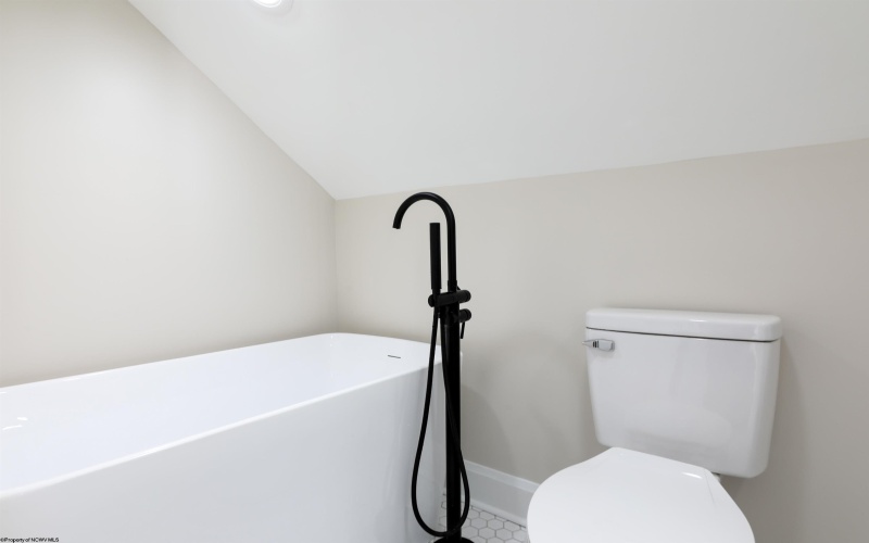 816 Ridgeway Avenue, Morgantown, West Virginia 26505, 3 Bedrooms Bedrooms, 6 Rooms Rooms,2 BathroomsBathrooms,Single Family Detached,For Sale,Ridgeway,10163003