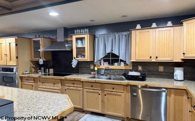 445 Poplar Street, Jane Lew, West Virginia 26378, 5 Bedrooms Bedrooms, 9 Rooms Rooms,2 BathroomsBathrooms,Single Family Detached,For Sale,Poplar,10161160