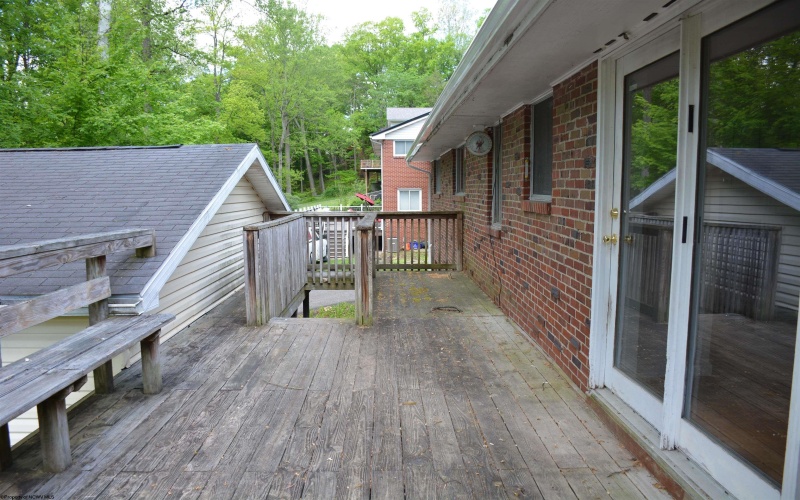 1251 Briercliff Road, Bridgeport, West Virginia 26330, 3 Bedrooms Bedrooms, 6 Rooms Rooms,1 BathroomBathrooms,Single Family Detached,For Sale,Briercliff,10159555