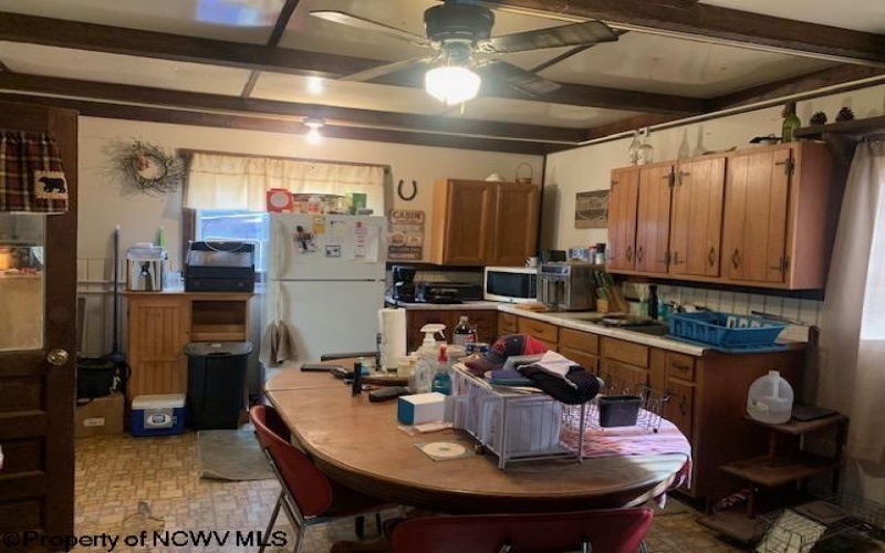 191 Beech Street, Montrose, West Virginia 26283, 1 Bedroom Bedrooms, 3 Rooms Rooms,1 BathroomBathrooms,Single Family Detached,For Sale,Beech,10162392