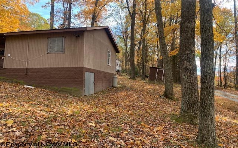 191 Beech Street, Montrose, West Virginia 26283, 1 Bedroom Bedrooms, 3 Rooms Rooms,1 BathroomBathrooms,Single Family Detached,For Sale,Beech,10162392