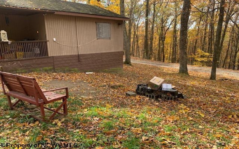 191 Beech Street, Montrose, West Virginia 26283, 1 Bedroom Bedrooms, 3 Rooms Rooms,1 BathroomBathrooms,Single Family Detached,For Sale,Beech,10162392