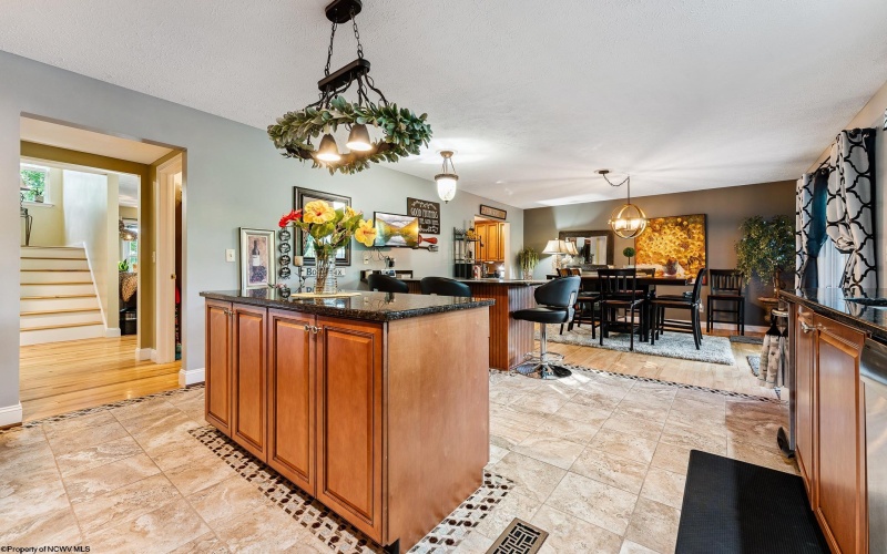 3 Banner Place, Morgantown, West Virginia 26508, 4 Bedrooms Bedrooms, 7 Rooms Rooms,3 BathroomsBathrooms,Single Family Attached,For Sale,Banner,10160566