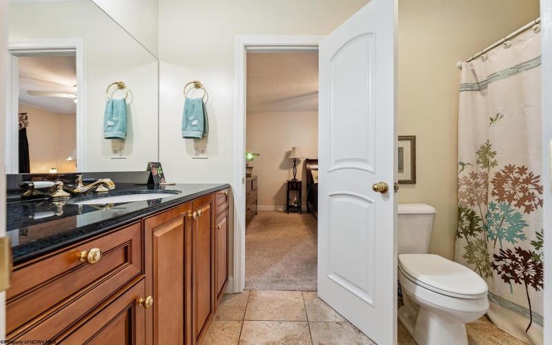 3 Banner Place, Morgantown, West Virginia 26508, 4 Bedrooms Bedrooms, 7 Rooms Rooms,3 BathroomsBathrooms,Single Family Attached,For Sale,Banner,10160566