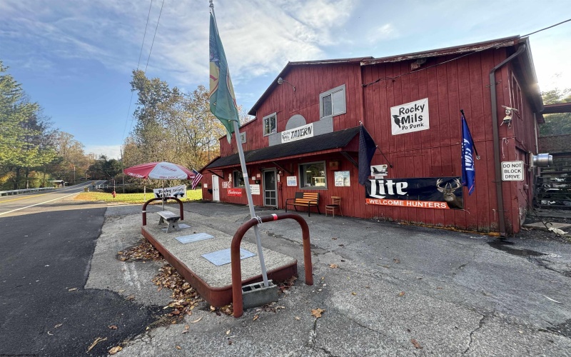 3118 Cleveland Road, Cleveland, West Virginia 26215, 3 Bedrooms Bedrooms, 6 Rooms Rooms,2 BathroomsBathrooms,Single Family Detached,For Sale,Cleveland,10163027