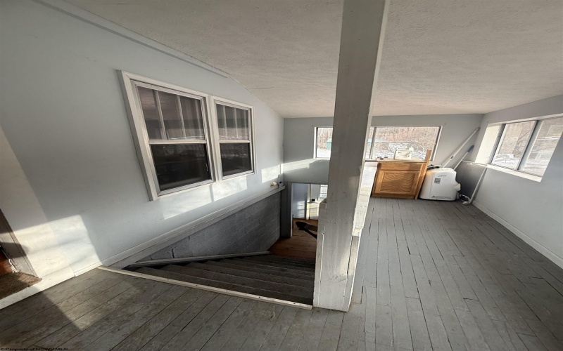 3118 Cleveland Road, Cleveland, West Virginia 26215, 3 Bedrooms Bedrooms, 6 Rooms Rooms,2 BathroomsBathrooms,Single Family Detached,For Sale,Cleveland,10163027