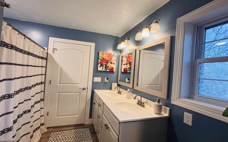 100 Canto Drive, Morgantown, West Virginia 26508, 4 Bedrooms Bedrooms, 7 Rooms Rooms,2 BathroomsBathrooms,Single Family Detached,For Sale,Canto,10163022