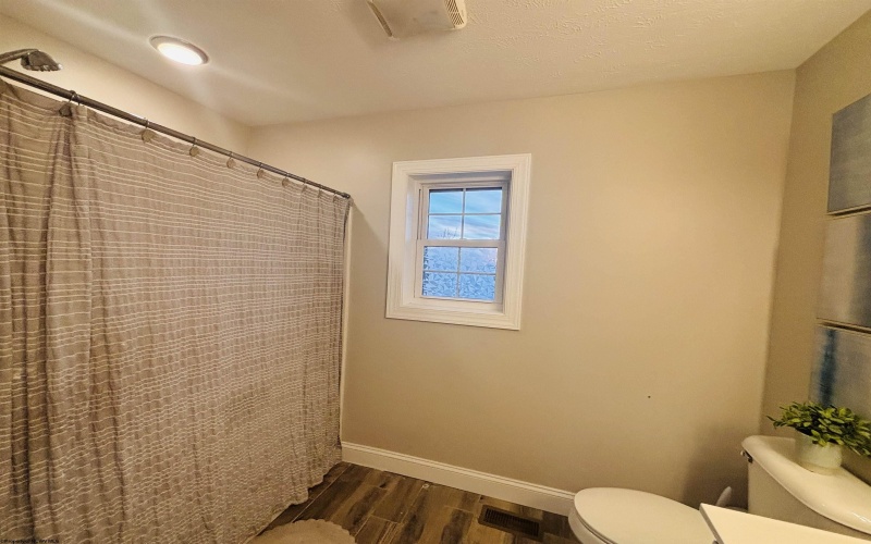 100 Canto Drive, Morgantown, West Virginia 26508, 4 Bedrooms Bedrooms, 7 Rooms Rooms,2 BathroomsBathrooms,Single Family Detached,For Sale,Canto,10163022