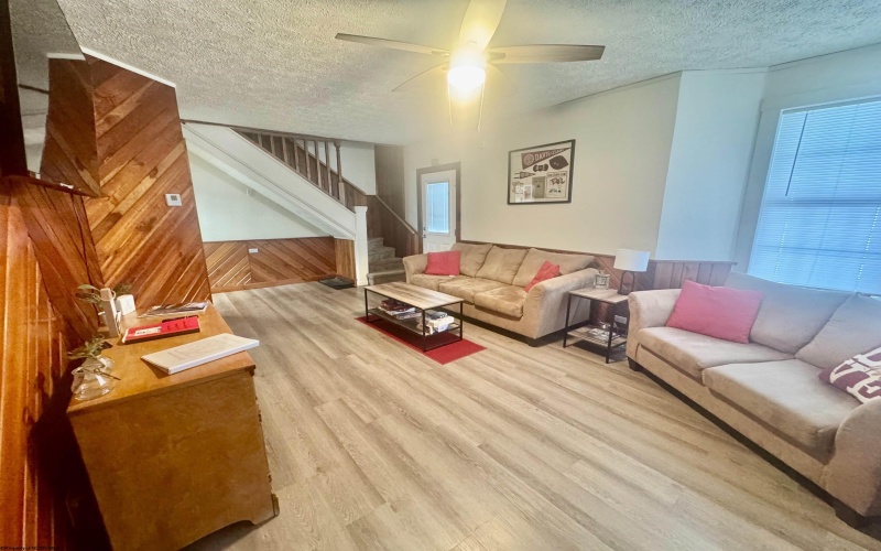 101 Patricia Avenue, Elkins, West Virginia 26241, 3 Bedrooms Bedrooms, 7 Rooms Rooms,2 BathroomsBathrooms,Single Family Detached,For Sale,Patricia,10163019