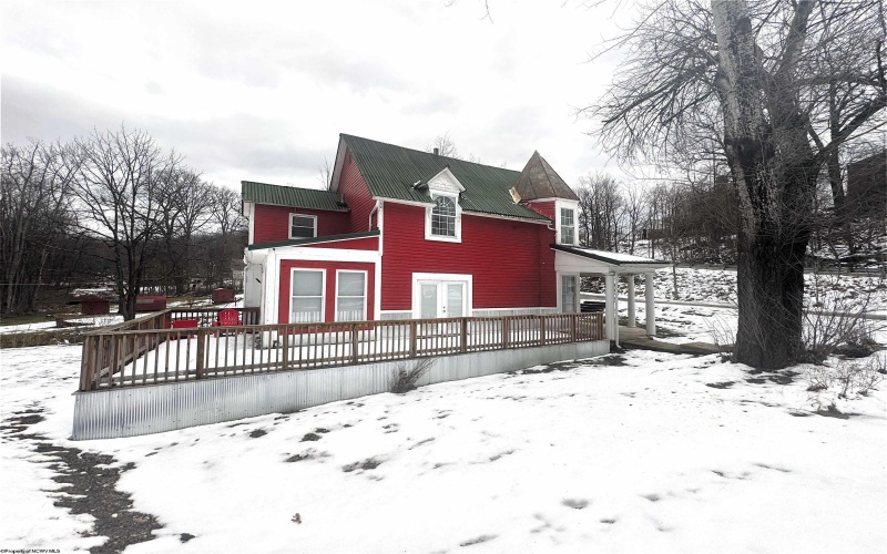 101 Patricia Avenue, Elkins, West Virginia 26241, 3 Bedrooms Bedrooms, 7 Rooms Rooms,2 BathroomsBathrooms,Single Family Detached,For Sale,Patricia,10163019