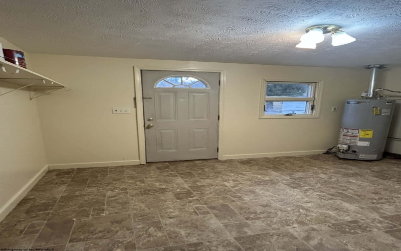 71 Lincoln Street, Buckhannon, West Virginia 26201, 3 Bedrooms Bedrooms, 5 Rooms Rooms,1 BathroomBathrooms,Single Family Detached,For Sale,Lincoln,10163016