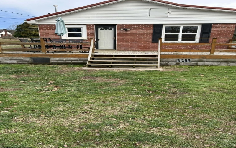 71 Lincoln Street, Buckhannon, West Virginia 26201, 3 Bedrooms Bedrooms, 5 Rooms Rooms,1 BathroomBathrooms,Single Family Detached,For Sale,Lincoln,10163016