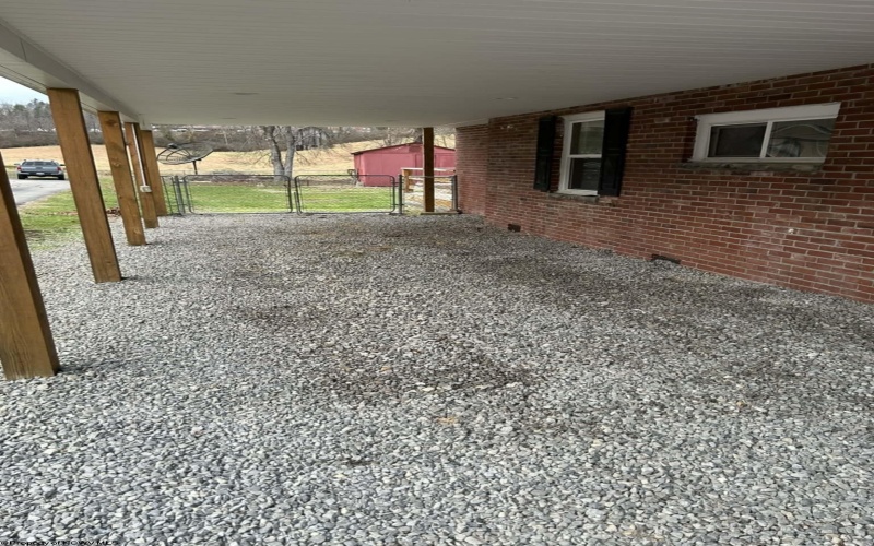 71 Lincoln Street, Buckhannon, West Virginia 26201, 3 Bedrooms Bedrooms, 5 Rooms Rooms,1 BathroomBathrooms,Single Family Detached,For Sale,Lincoln,10163016