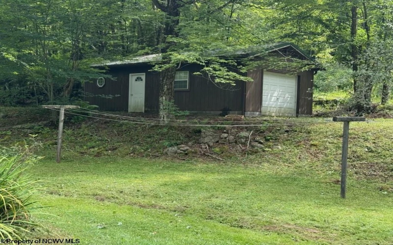 38 Black Bear Lane, Dryfork, West Virginia 26263, 2 Bedrooms Bedrooms, 4 Rooms Rooms,1 BathroomBathrooms,Single Family Detached,For Sale,Black Bear,10163025