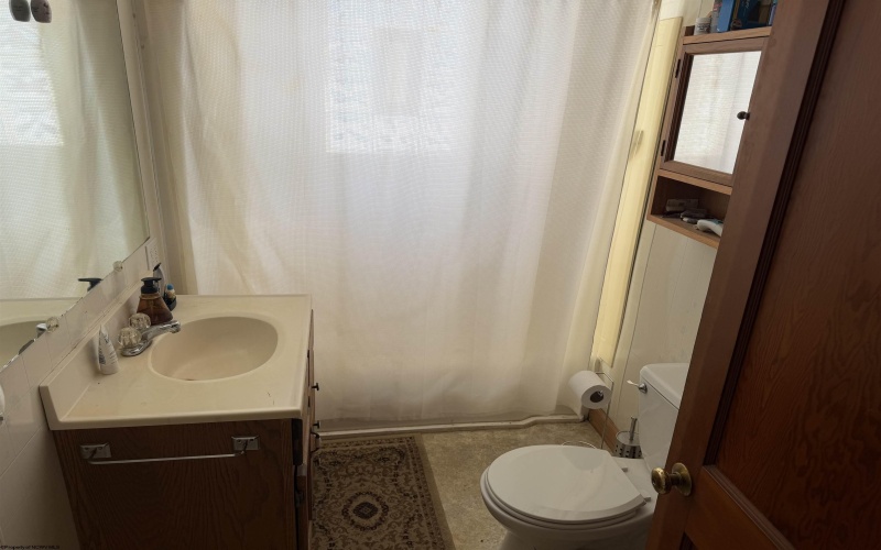 911 Crooked Run Road, Clarksburg, West Virginia 26301, 3 Bedrooms Bedrooms, 7 Rooms Rooms,2 BathroomsBathrooms,Single Family Detached,For Sale,Crooked Run,10163029 911 Crooked Run Road, Clarksburg, West Virginia 26301, 3 Bedrooms Bedrooms, 7 Rooms Rooms,2 BathroomsBathrooms,Single Family Detached,For Sale,Crooked Run,10163029