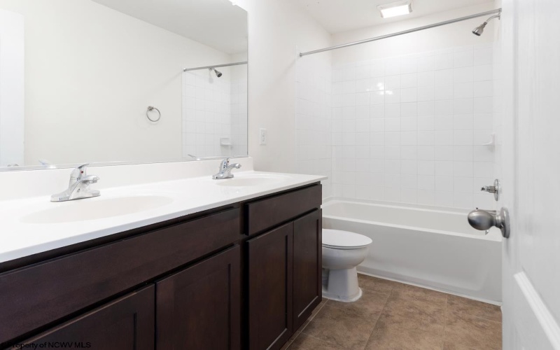 308 Salonika Drive, Morgantown, West Virginia 26508, 4 Bedrooms Bedrooms, 10 Rooms Rooms,3 BathroomsBathrooms,Single Family Detached,For Sale,Salonika,10160658