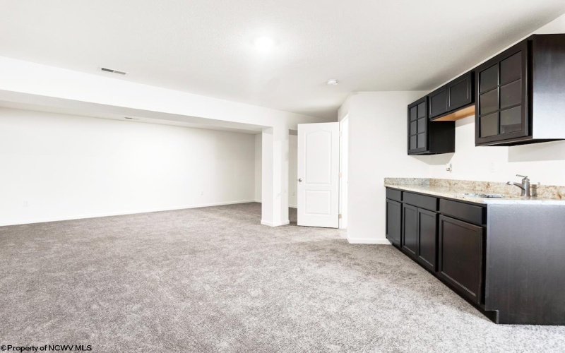 308 Salonika Drive, Morgantown, West Virginia 26508, 4 Bedrooms Bedrooms, 10 Rooms Rooms,3 BathroomsBathrooms,Single Family Detached,For Sale,Salonika,10160658