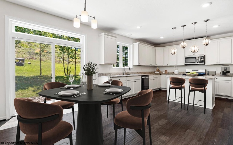 308 Salonika Drive, Morgantown, West Virginia 26508, 4 Bedrooms Bedrooms, 10 Rooms Rooms,3 BathroomsBathrooms,Single Family Detached,For Sale,Salonika,10160658