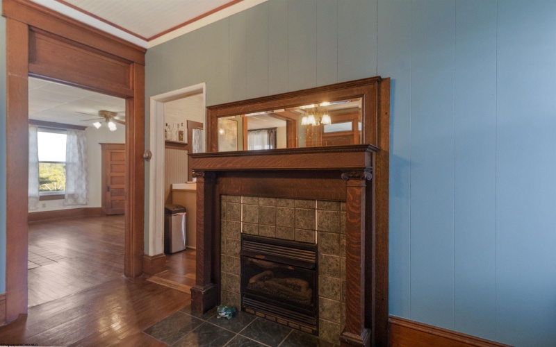 228 Jefferson Street, Bridgeport, West Virginia 26330, 3 Bedrooms Bedrooms, 8 Rooms Rooms,2 BathroomsBathrooms,Single Family Detached,For Sale,Jefferson,10161286