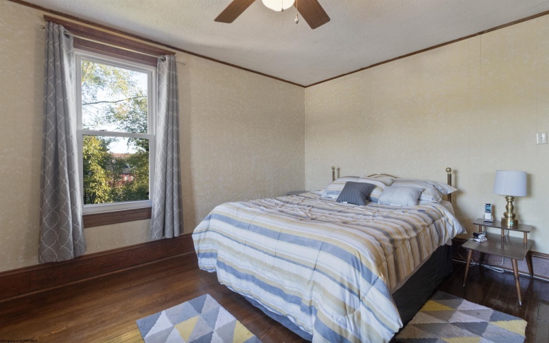 228 Jefferson Street, Bridgeport, West Virginia 26330, 3 Bedrooms Bedrooms, 8 Rooms Rooms,2 BathroomsBathrooms,Single Family Detached,For Sale,Jefferson,10161286