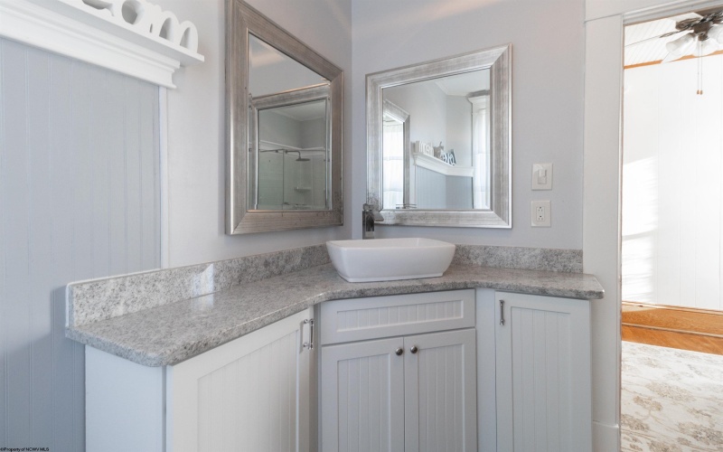 228 Jefferson Street, Bridgeport, West Virginia 26330, 3 Bedrooms Bedrooms, 8 Rooms Rooms,2 BathroomsBathrooms,Single Family Detached,For Sale,Jefferson,10161286