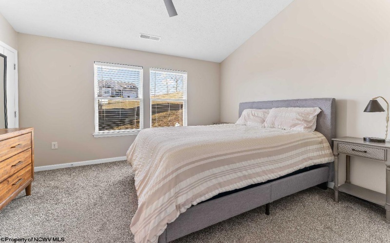 115 Tee Drive, Maidsville, West Virginia 26541, 3 Bedrooms Bedrooms, 7 Rooms Rooms,2 BathroomsBathrooms,Single Family Attached,For Sale,Tee,10163040