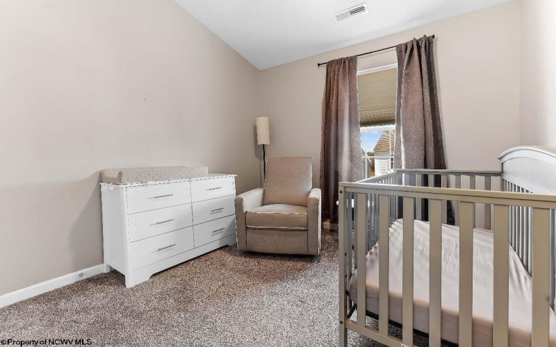 115 Tee Drive, Maidsville, West Virginia 26541, 3 Bedrooms Bedrooms, 7 Rooms Rooms,2 BathroomsBathrooms,Single Family Attached,For Sale,Tee,10163040