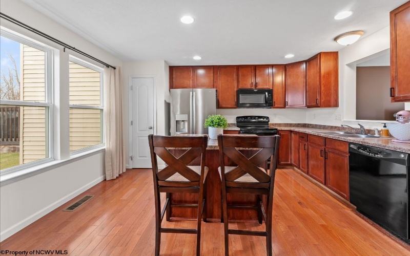 103 Birds Eye View Drive, Morgantown, West Virginia 26501, 3 Bedrooms Bedrooms, 5 Rooms Rooms,2 BathroomsBathrooms,Single Family Attached,For Sale,Birds Eye View,10163048