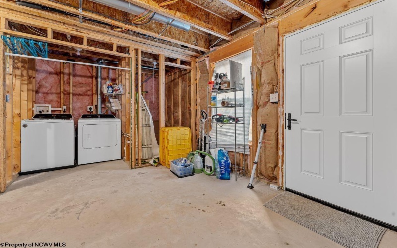 103 Birds Eye View Drive, Morgantown, West Virginia 26501, 3 Bedrooms Bedrooms, 5 Rooms Rooms,2 BathroomsBathrooms,Single Family Attached,For Sale,Birds Eye View,10163048