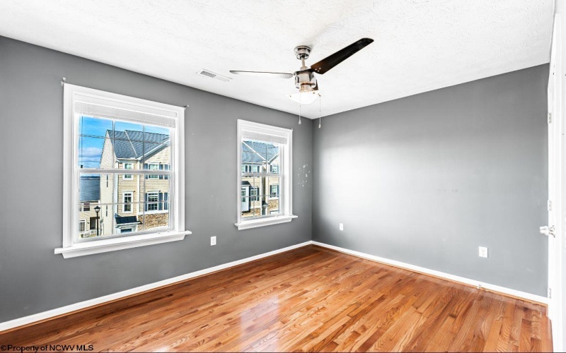 4102 Sun View Drive, Morgantown, West Virginia 26505, 3 Bedrooms Bedrooms, 6 Rooms Rooms,3 BathroomsBathrooms,Single Family Attached,For Sale,Sun View,10163049