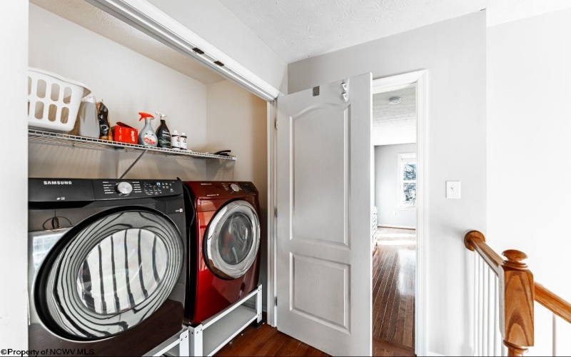 4102 Sun View Drive, Morgantown, West Virginia 26505, 3 Bedrooms Bedrooms, 6 Rooms Rooms,3 BathroomsBathrooms,Single Family Attached,For Sale,Sun View,10163049