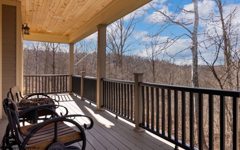 407 Sanctuary Cove, Morgantown, West Virginia 26508, 3 Bedrooms Bedrooms, 8 Rooms Rooms,2 BathroomsBathrooms,Single Family Detached,For Sale,Sanctuary,10163044