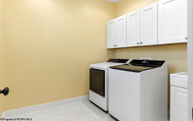 407 Sanctuary Cove, Morgantown, West Virginia 26508, 3 Bedrooms Bedrooms, 8 Rooms Rooms,2 BathroomsBathrooms,Single Family Detached,For Sale,Sanctuary,10163044