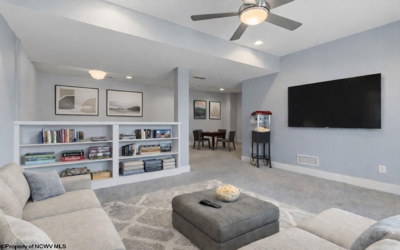 407 Sanctuary Cove, Morgantown, West Virginia 26508, 3 Bedrooms Bedrooms, 8 Rooms Rooms,2 BathroomsBathrooms,Single Family Detached,For Sale,Sanctuary,10163044