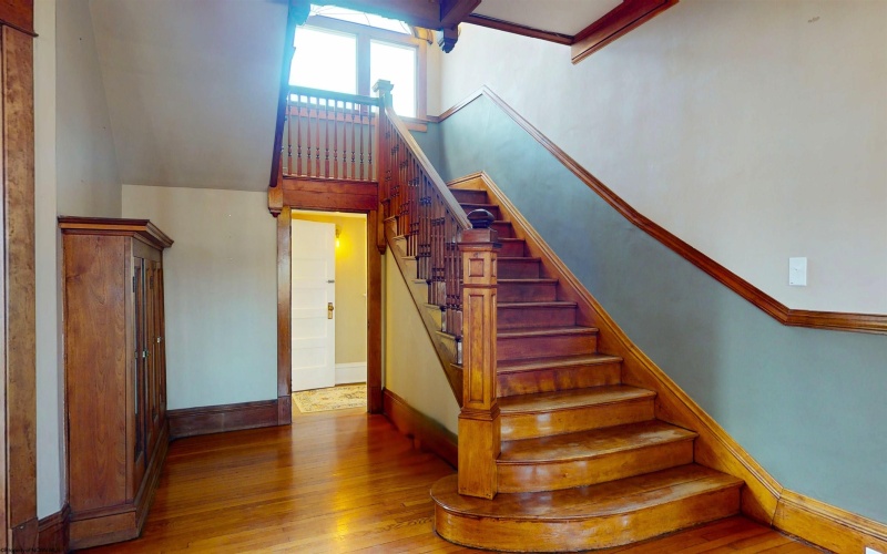 803 Benoni Avenue, Fairmont, West Virginia 26554, 6 Bedrooms Bedrooms, 13 Rooms Rooms,3 BathroomsBathrooms,Single Family Detached,For Sale,Benoni,10163041