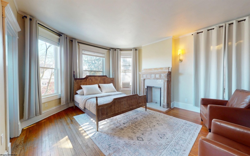 803 Benoni Avenue, Fairmont, West Virginia 26554, 6 Bedrooms Bedrooms, 13 Rooms Rooms,3 BathroomsBathrooms,Single Family Detached,For Sale,Benoni,10163041